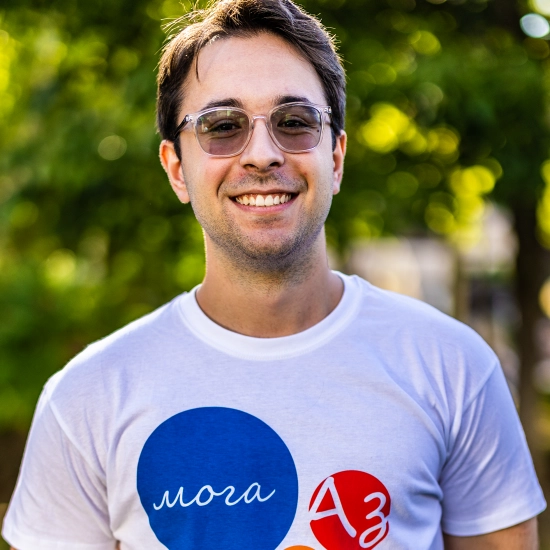 Александър Георгиев - аз мога - тук и сега - Състезание по чужди езици