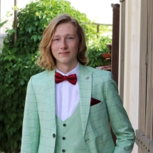 Константин Бобровский