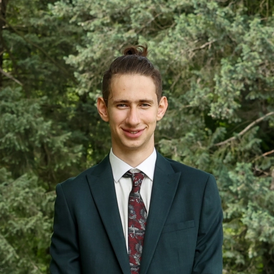 Виктор Иванов - състезание по информационни технологии