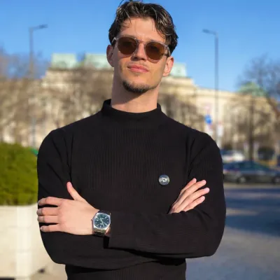 Петър Цанов - Гласът на София